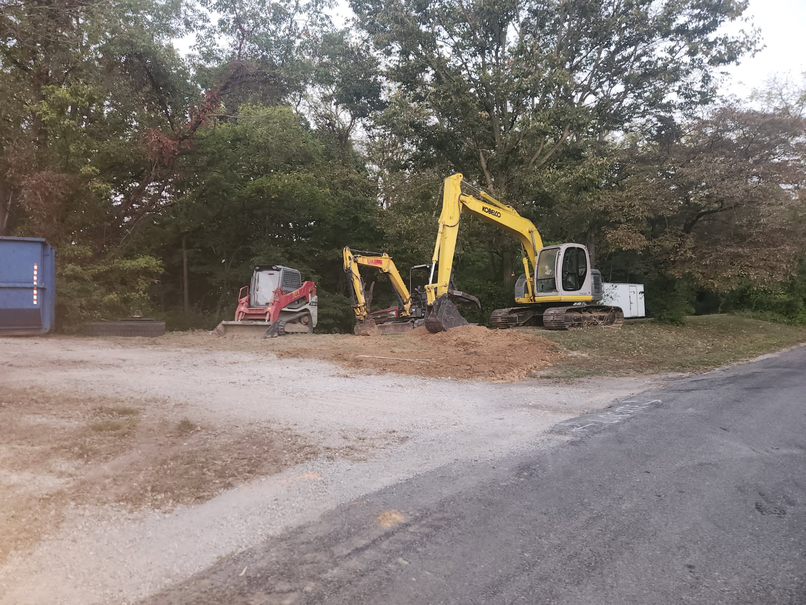 Fry's Excavating track loader for heavy-duty earthwork